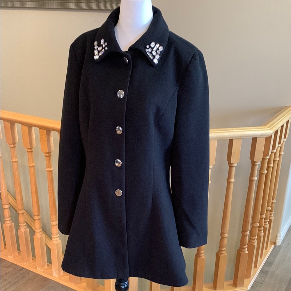 Elegant VENUS Black Peplum Embellished Women's Coat
